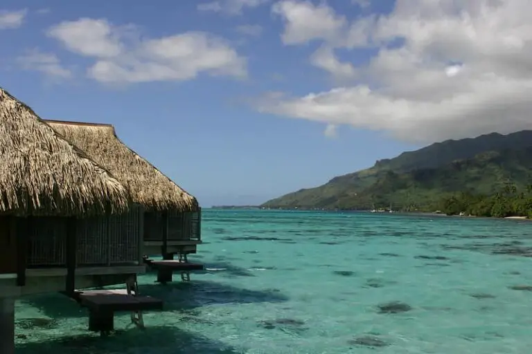 Can a Bungalow Be Built Over Water In The Dominican Republic? (Is it allowed?)